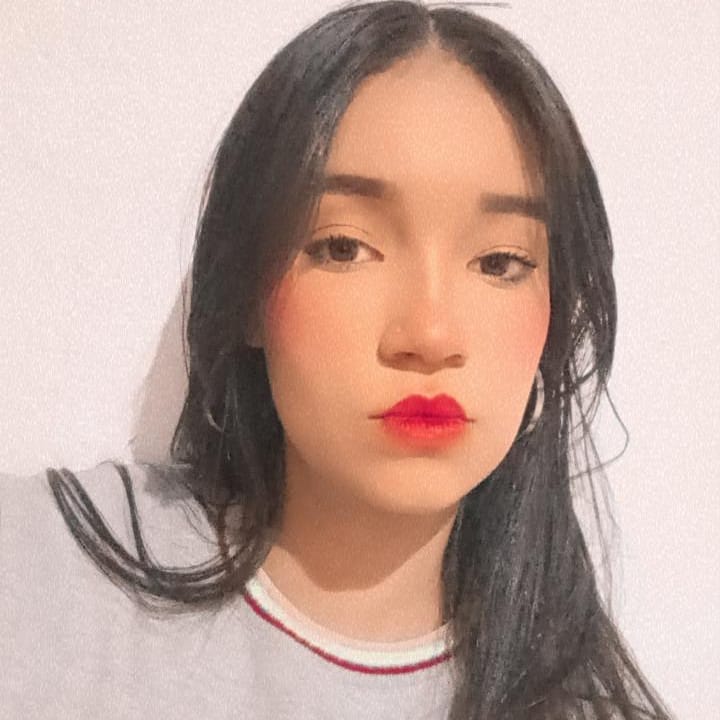 Asset público de @victoria_aline__